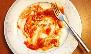 Write it on his Plate to Announce your Pregnancy